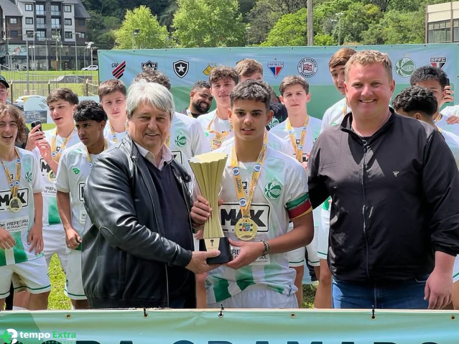 Juventude levanta taça em final emocionante da Copa Sub-16 em Gramado