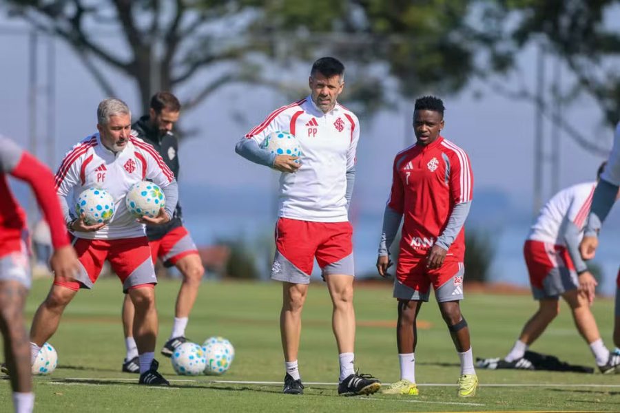 Inter pode ter mudanças na escalação contra o Fluminense pelo Brasileirão